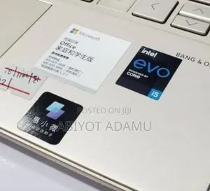 New Laptop HP Envy X360 8GB Intel Core I5 SSD 512GB