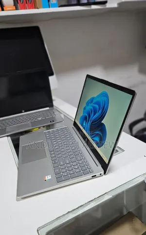 New Laptop HP 250 G10 16GB Intel Core I5 SSD 512GB