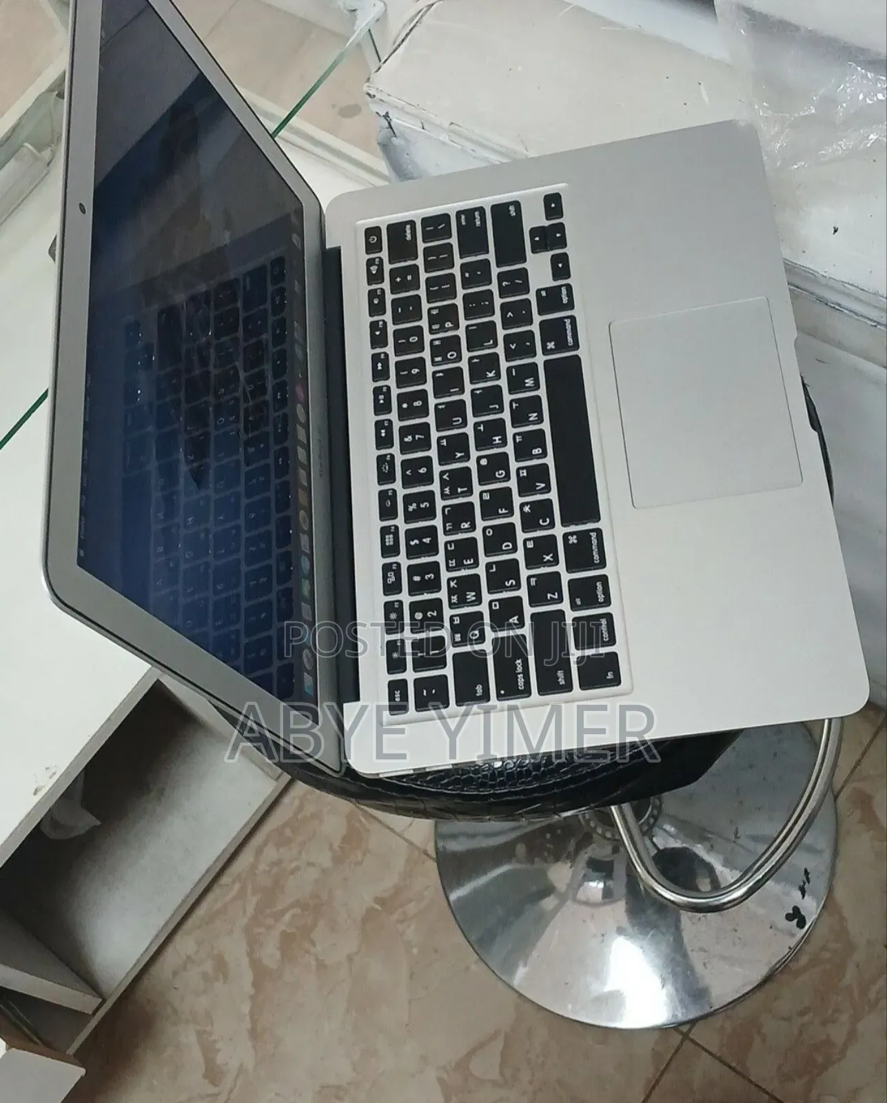 New Laptop Apple MacBook Air 2014 4GB Intel Core I5 SSD 256GB