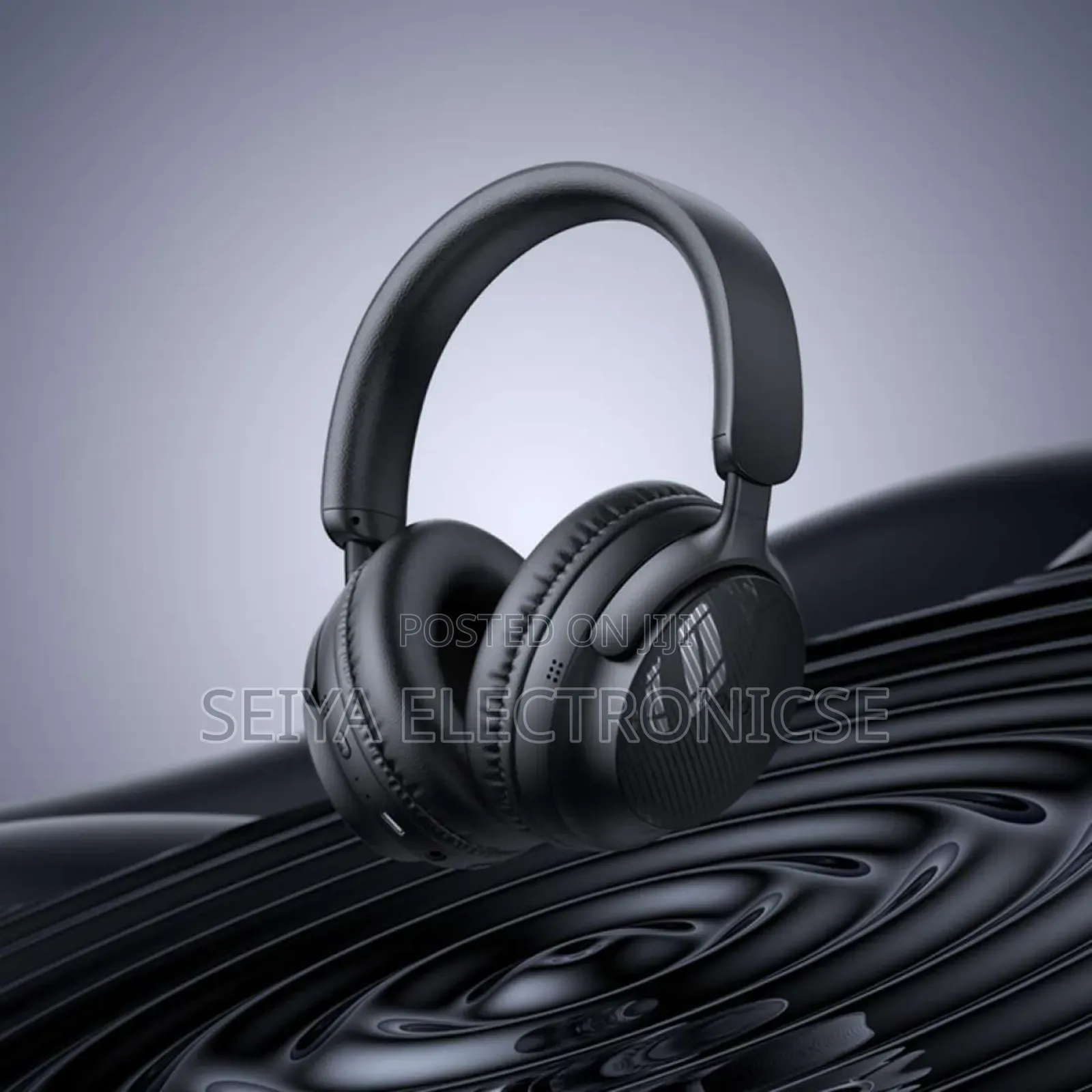 Hoco W53 Is a Series of Wireless Over-Ear Bluetooth Headphones