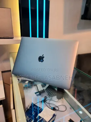 New Laptop Apple MacBook Air 2020 M1 16GB Apple M1 SSD 256GB