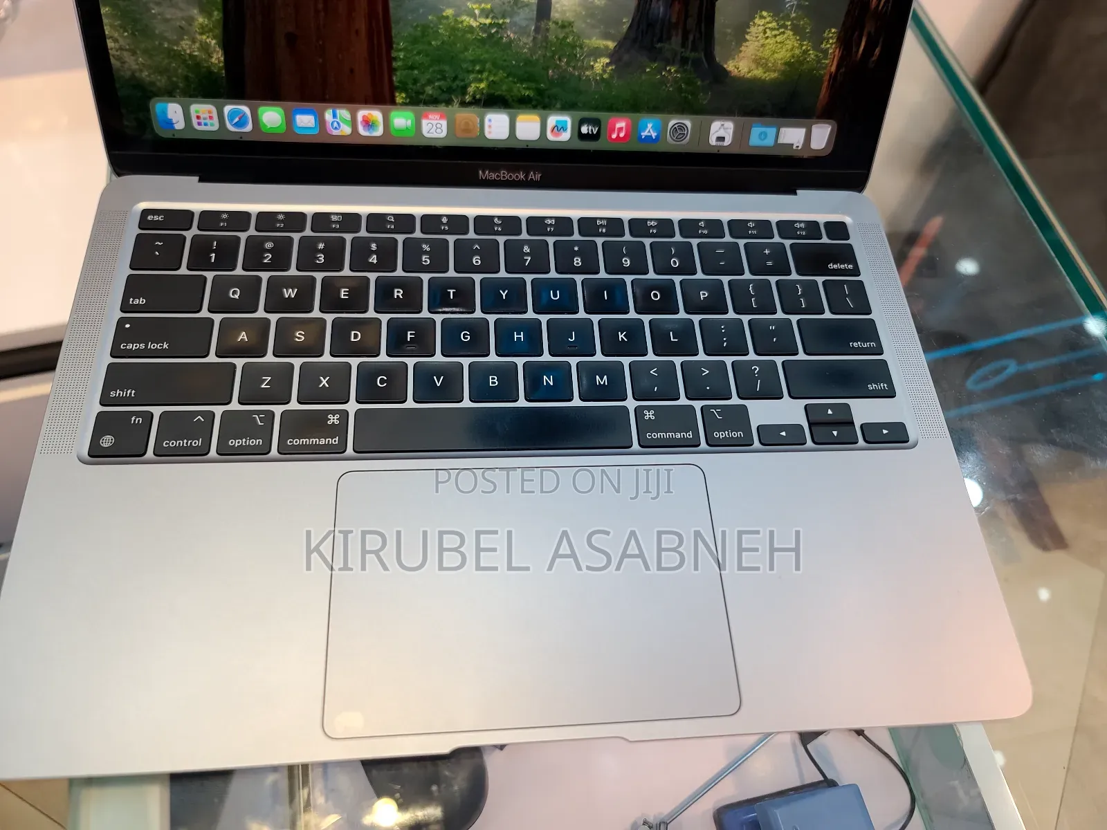 New Laptop Apple MacBook Air 2020 M1 16GB Apple M1 SSD 256GB