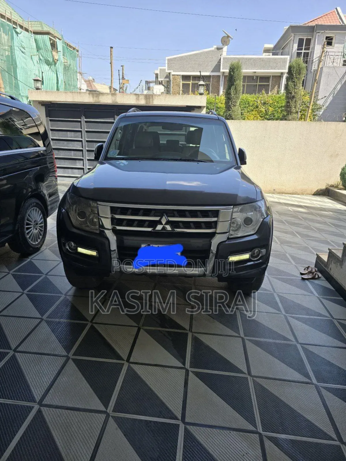 Mitsubishi Pajero V80 3.2 DI-D 2017 Gray