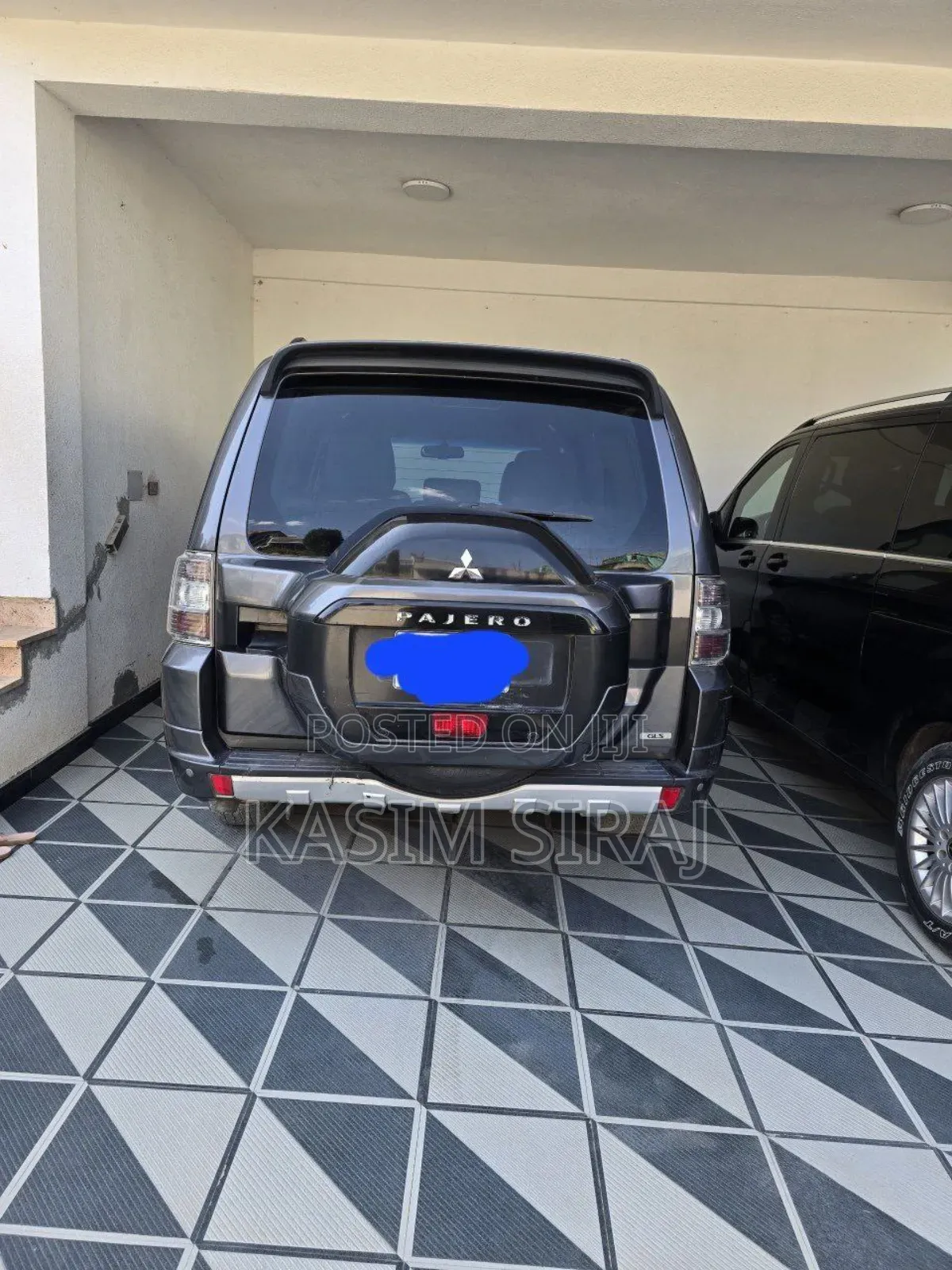 Mitsubishi Pajero V80 3.2 DI-D 2017 Gray