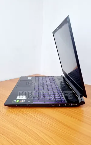 New HP Pavilion Gaming Laptop 15-Dk2xxx 16GB AMD Ryzen 7 SSD 512GB