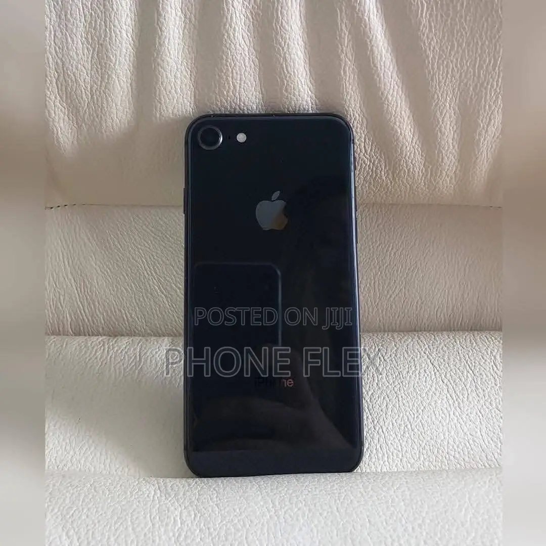 Apple iPhone 8 64 GB Black
