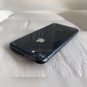 Apple iPhone 8 64 GB Black