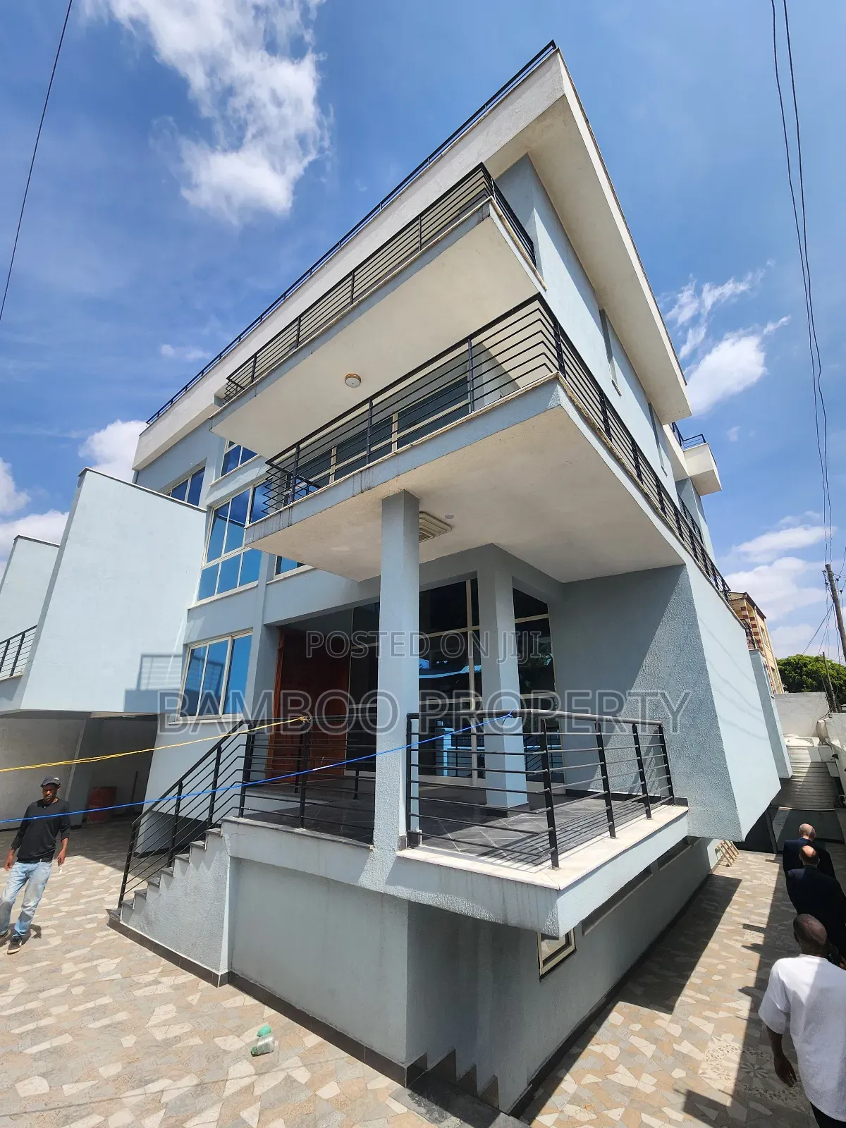 7bdrm House in Bole for rent