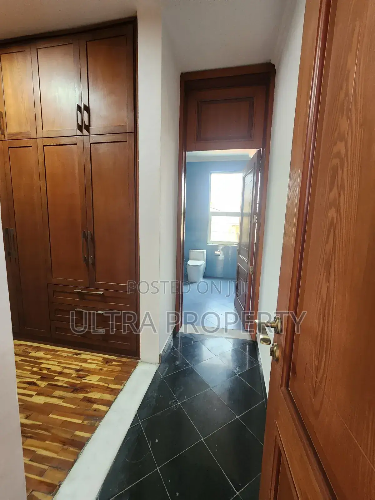 7bdrm House in Bole for rent