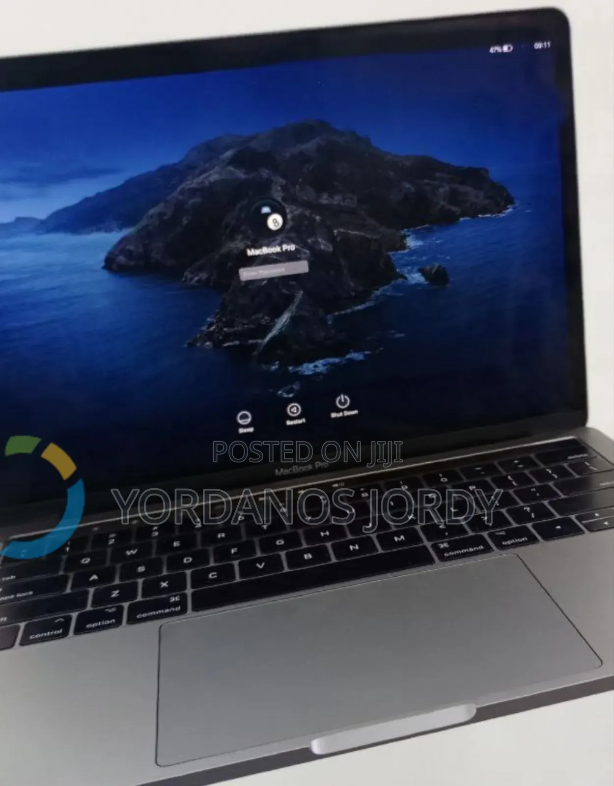 New Laptop Apple MacBook Pro 2017 8GB Intel Core I5 SSD 128GB