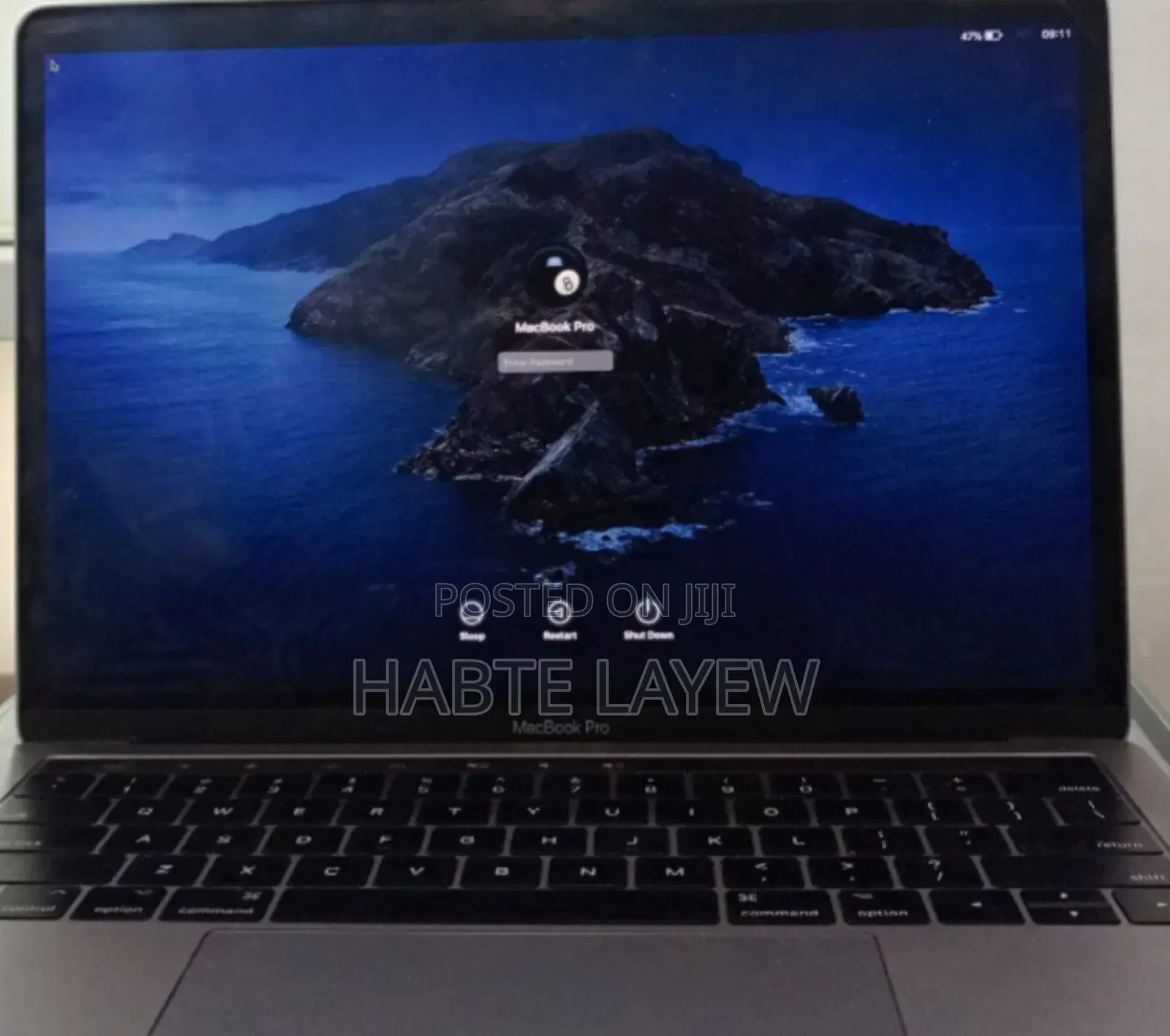 New Laptop Apple MacBook Pro 2017 8GB Intel Core I5 SSD 128GB