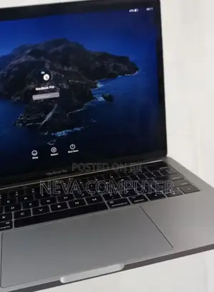 New Laptop Apple MacBook Pro 2017 8GB Intel Core I5 SSD 128GB