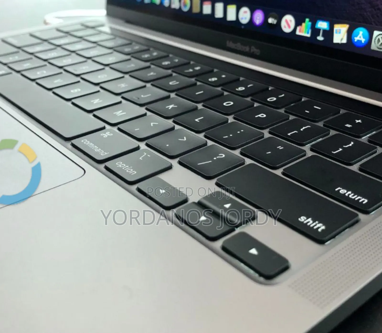 New Laptop Apple MacBook Pro 2024 M4 14-Inch 16GB Apple M4 SSD 512GB