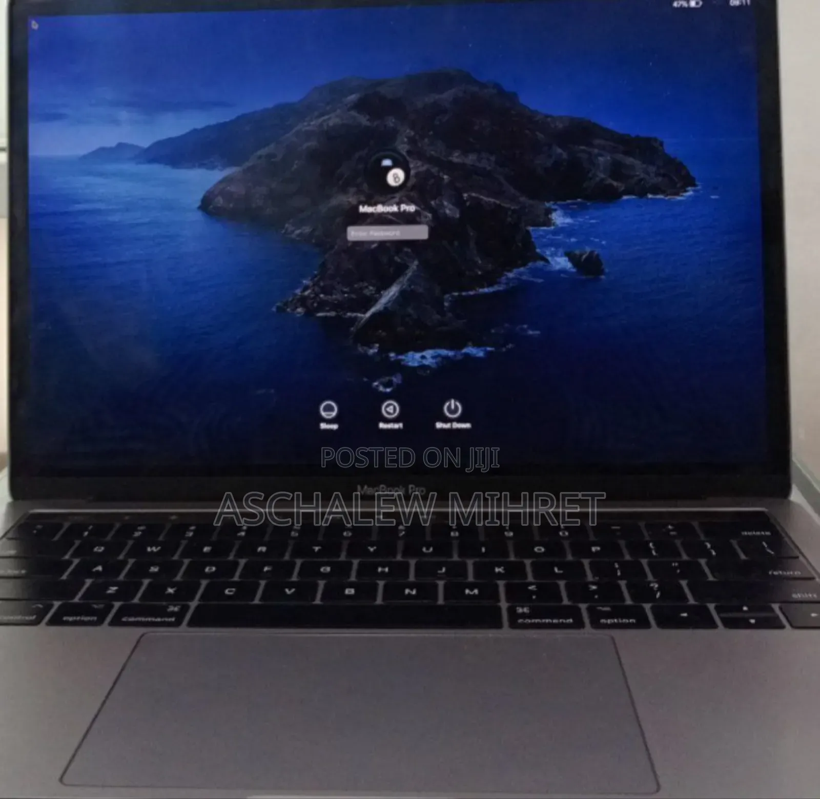 New Laptop Apple MacBook Pro 2017 8GB Intel Core I5 SSD 128GB