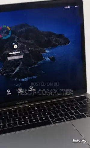 New Laptop Apple MacBook Pro 2017 8GB Intel Core I5 SSD 128GB