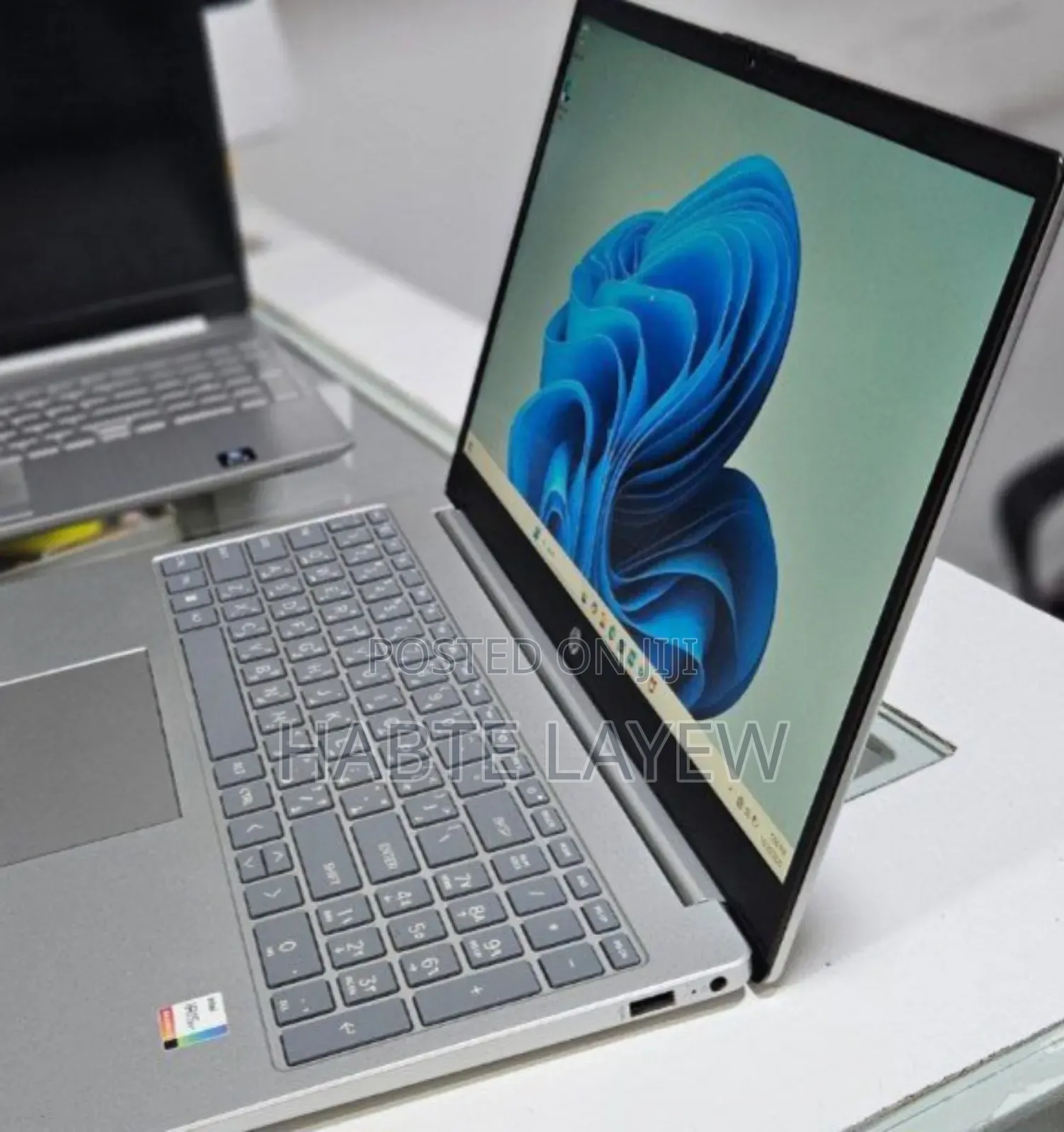 New Laptop HP Stream Notebook 16GB Intel Core I5 SSD 512GB