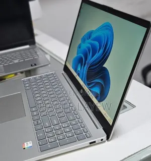 New Laptop HP Stream Notebook 16GB Intel Core I5 SSD 512GB