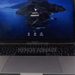 New Laptop Apple MacBook Pro 2017 8GB Intel Core I5 SSD 128GB