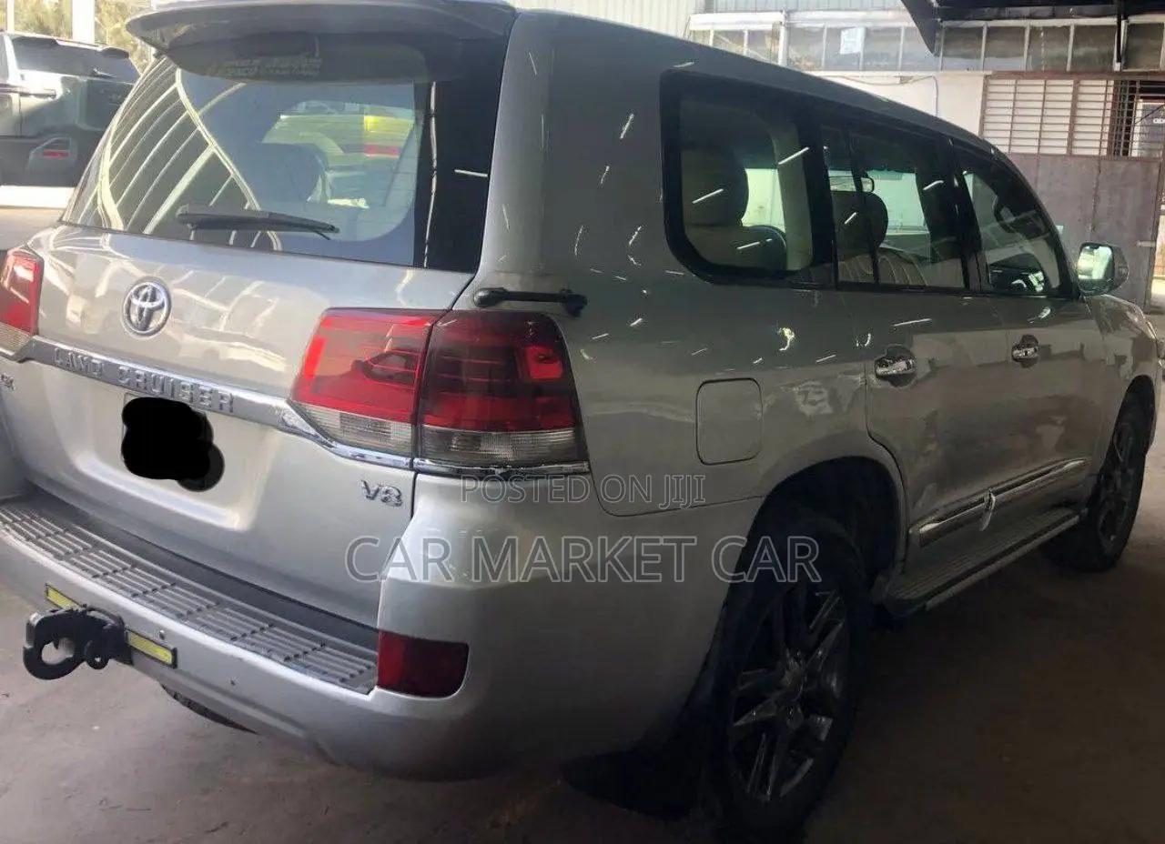 Toyota Land Cruiser 4.5 V8 GXR 2008 Silver