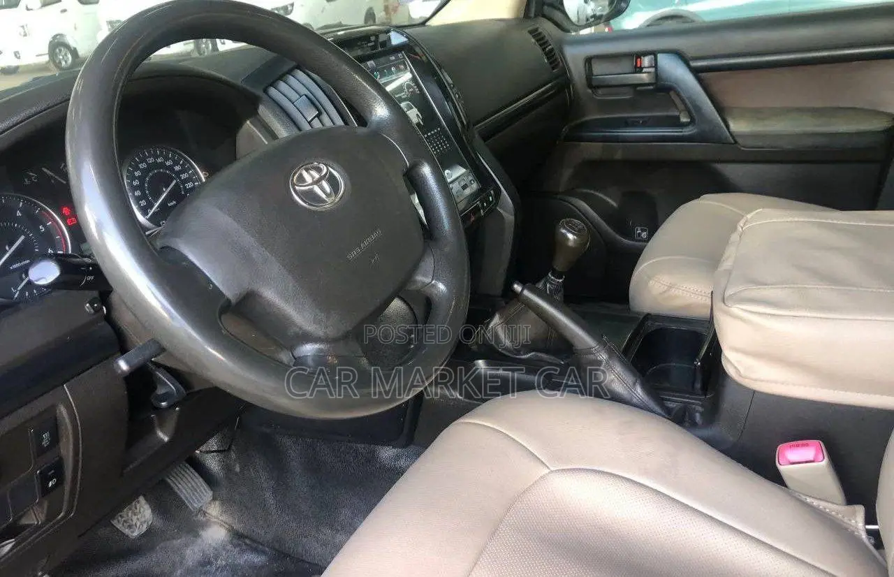 Toyota Land Cruiser 4.5 V8 GXR 2008 Silver