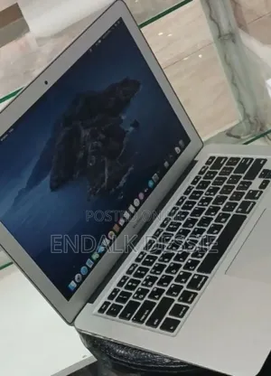 New Laptop Apple MacBook Air 2013 4GB Intel Core I5 SSD 256GB