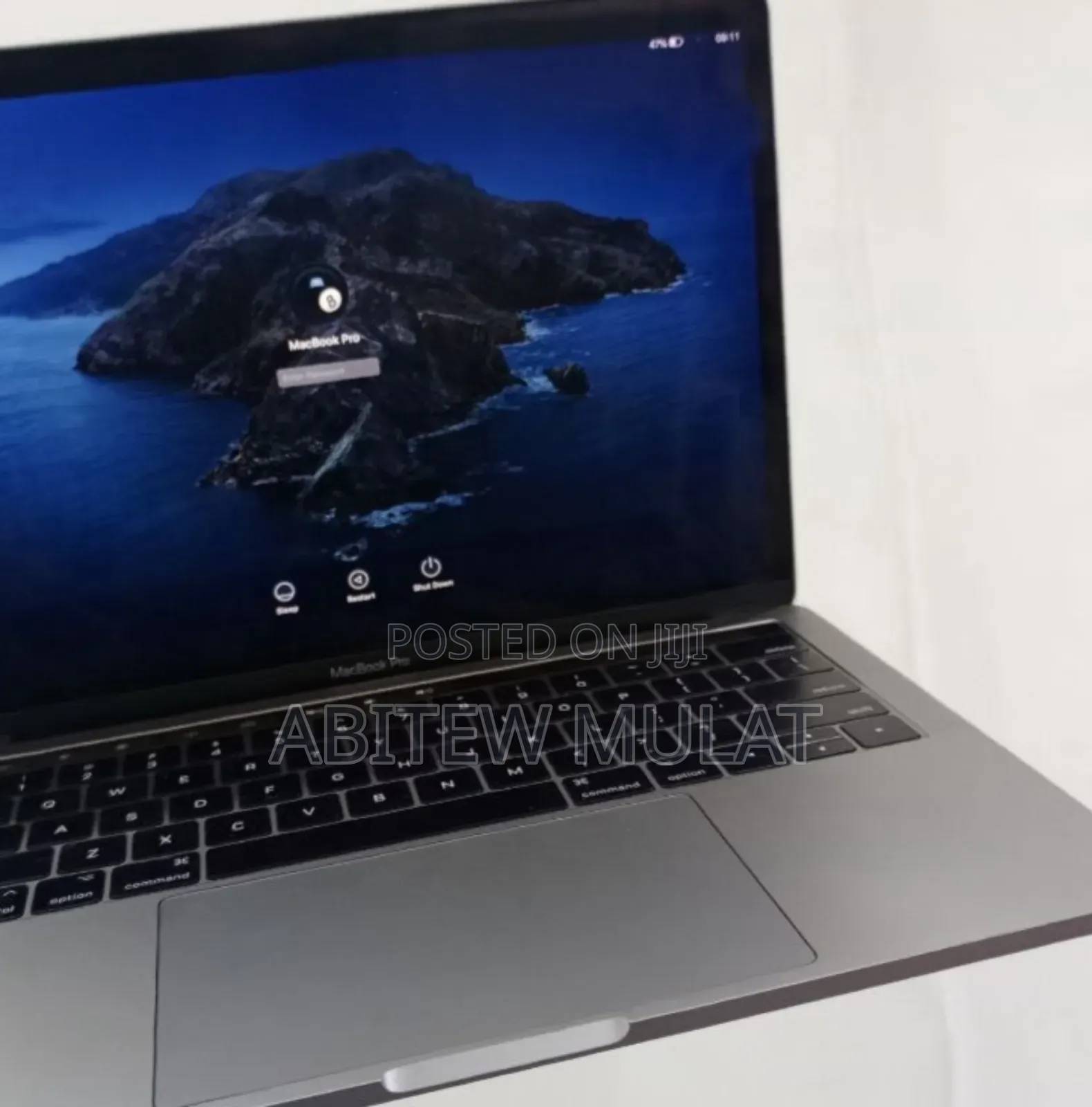 New Laptop Apple MacBook Air 2017 8GB Intel Core I5 SSD 128GB