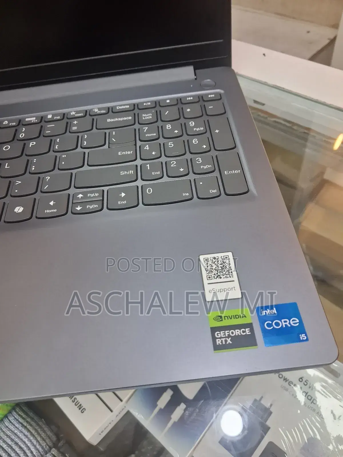 New Laptop Lenovo LOQ 15ARP9 16GB Intel Core I5 SSD 512GB