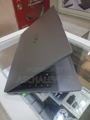 New Laptop Lenovo LOQ 15ARP9 16GB Intel Core I5 SSD 512GB
