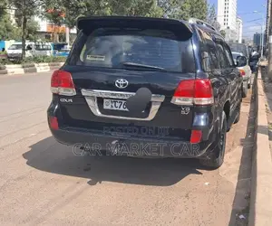 Toyota Land Cruiser 4.5 V8 TD GX-R 2010 Black