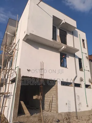 Photo - 6bdrm House in G, Yeka for sale