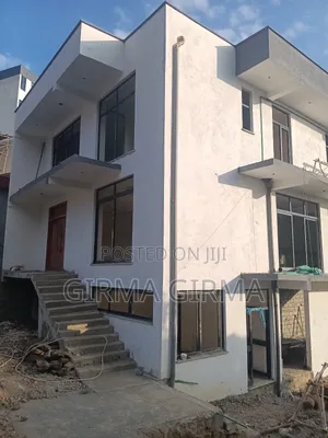 6bdrm House in G, Yeka for sale