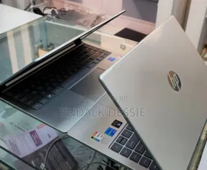New Laptop HP 16GB Intel Core I5 SSD 1T