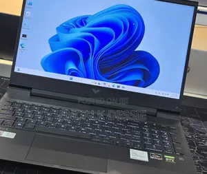 New Laptop HP Victus 15 16GB Intel Core i7 SSD 1T