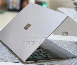 New Laptop Microsoft Surface Book 3 16GB Intel Core I7 SSD 512GB