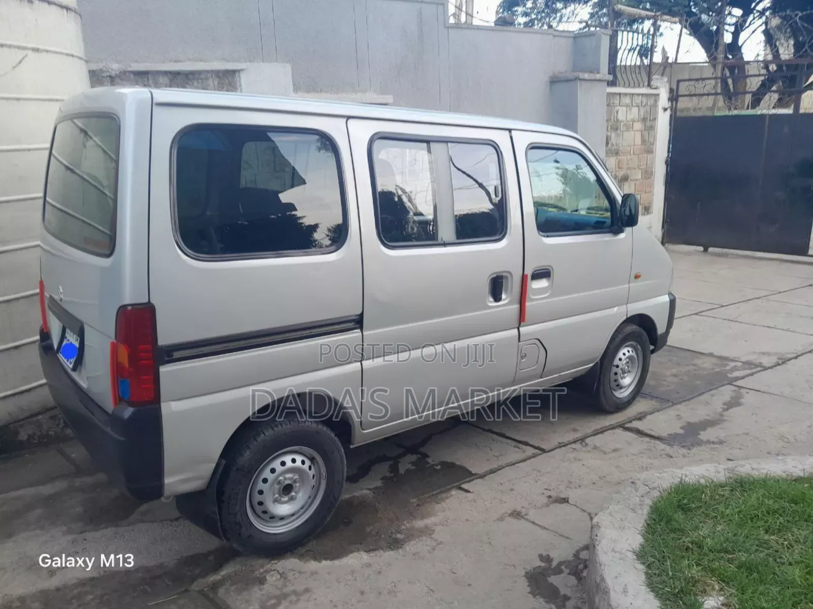 Toyota Succeed 2023 Silver