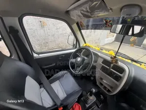 Toyota Succeed 2023 Silver