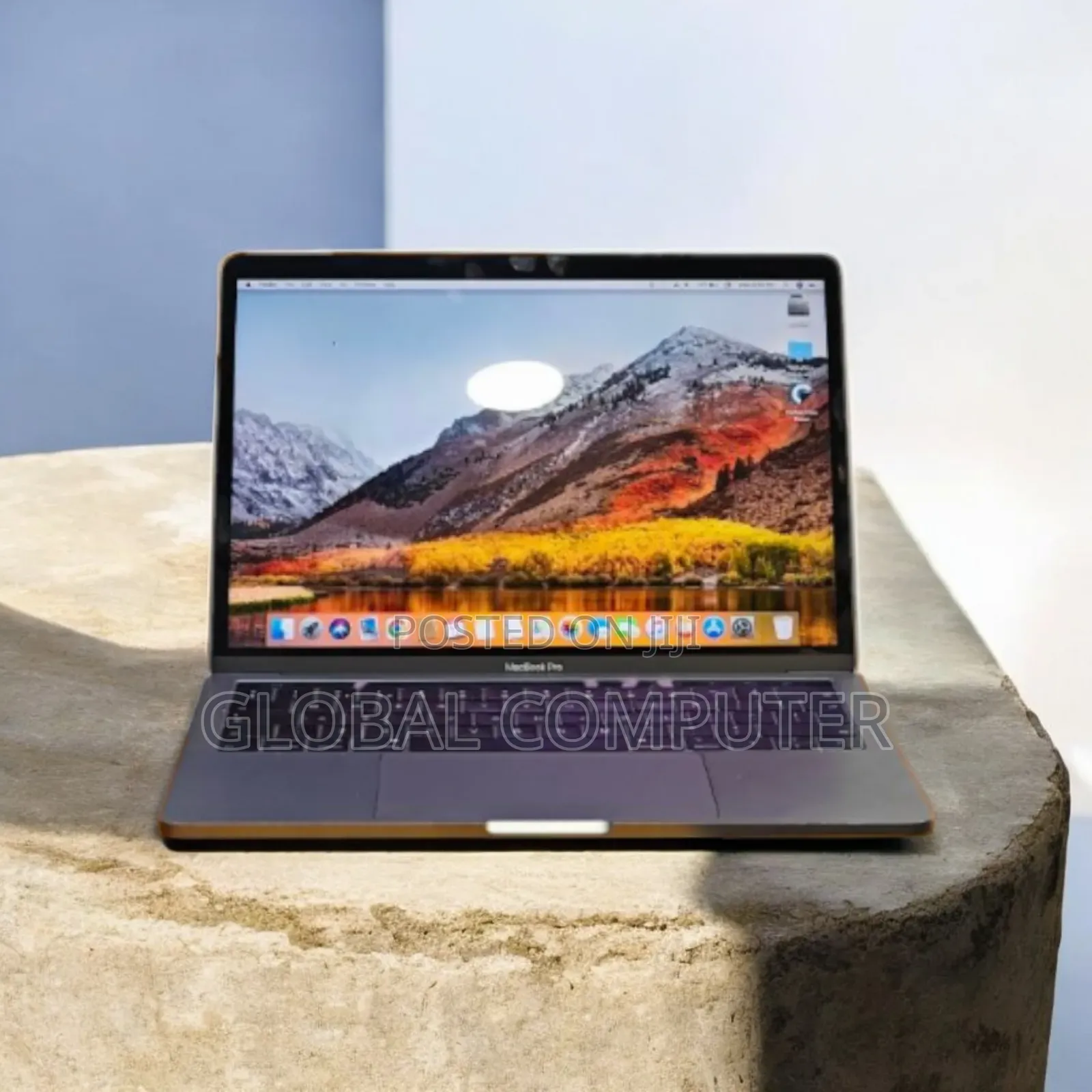 Laptop Apple MacBook Pro 2019 8GB Intel Core i5 SSD 256GB