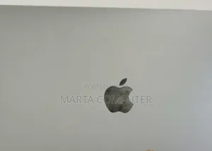 Photo - New Laptop Apple MacBook Pro 2017 8GB Intel Core I5 SSD 128GB