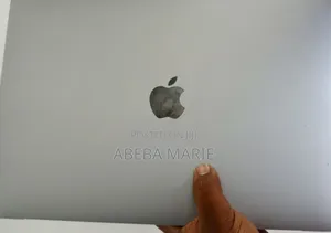 New Laptop Apple MacBook Pro 2017 8GB Intel Core I5 SSD 128GB