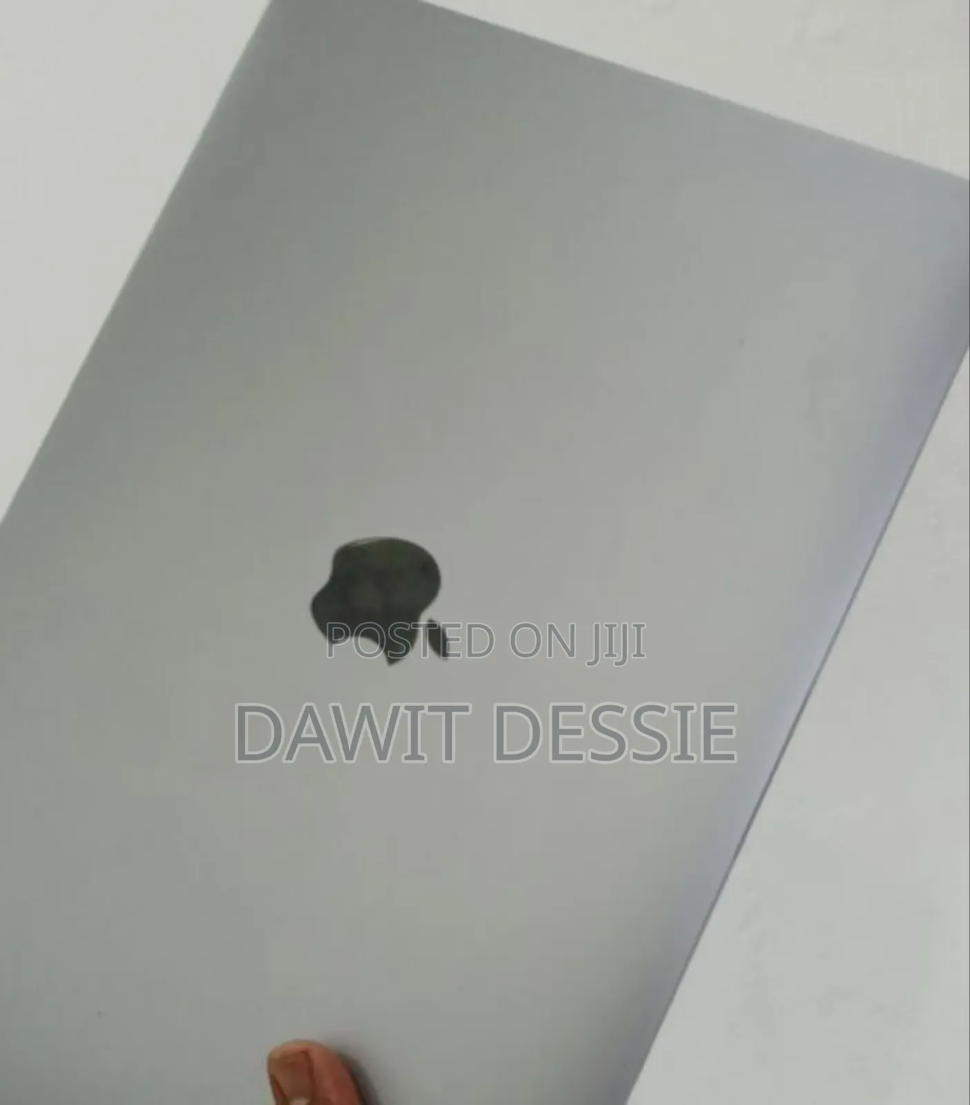 New Laptop Apple MacBook Pro 2017 8GB Intel Core I5 SSD 128GB