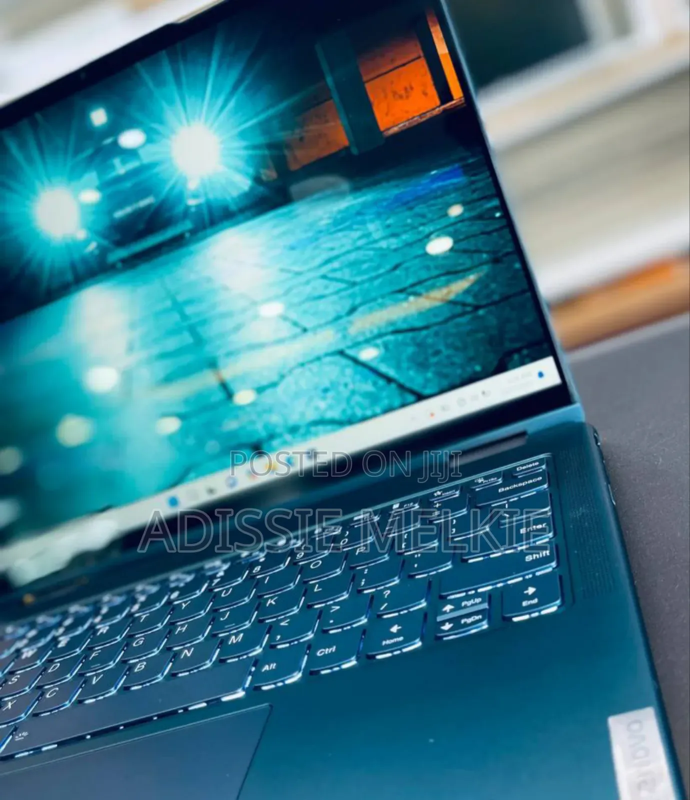 New Laptop Lenovo ThinkPad Yoga 16GB Intel Core Ultra 7 SSD 512GB