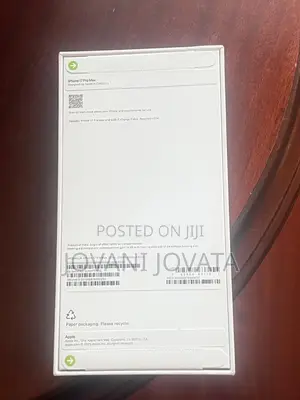 Photo - New Apple iPhone 17 Pro Max 256 GB Silver