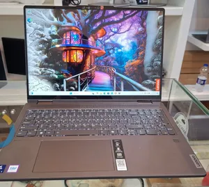 Photo - New Laptop Lenovo Yoga 7i 16GB Intel Core Ultra 7 SSD 1T