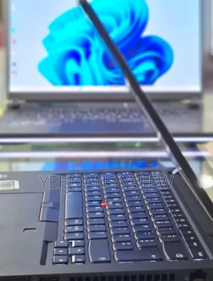 Photo - New Laptop Lenovo ThinkPad T495s 16GB AMD Ryzen 5 SSD 512GB