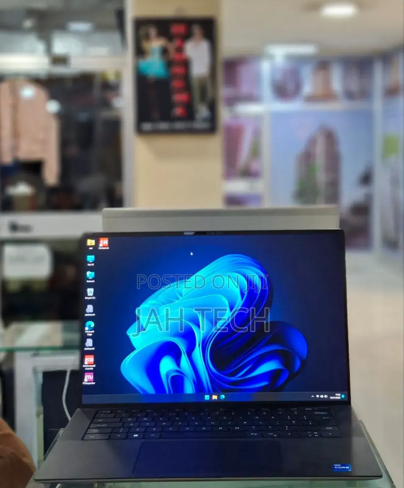 New Laptop Dell Precision 5570 16GB Intel Core I7 SSD 512GB