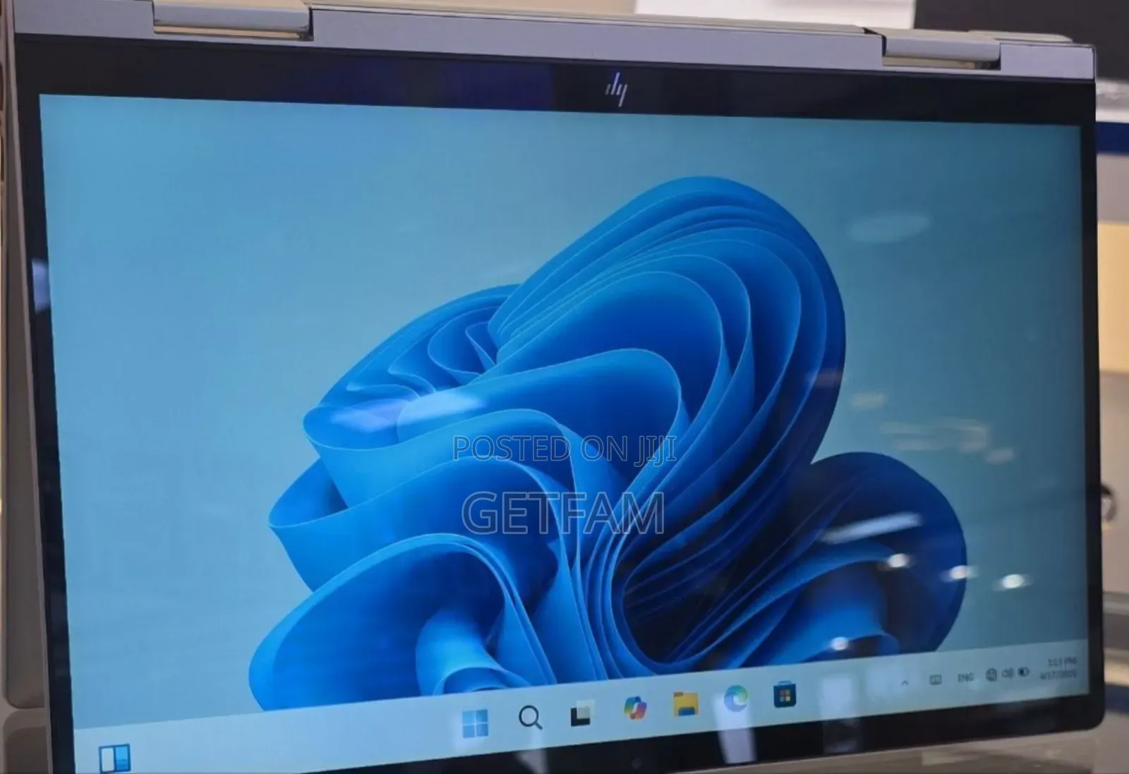 New Laptop HP Envy X360 16GB Intel Core Ultra 7 SSD 512GB