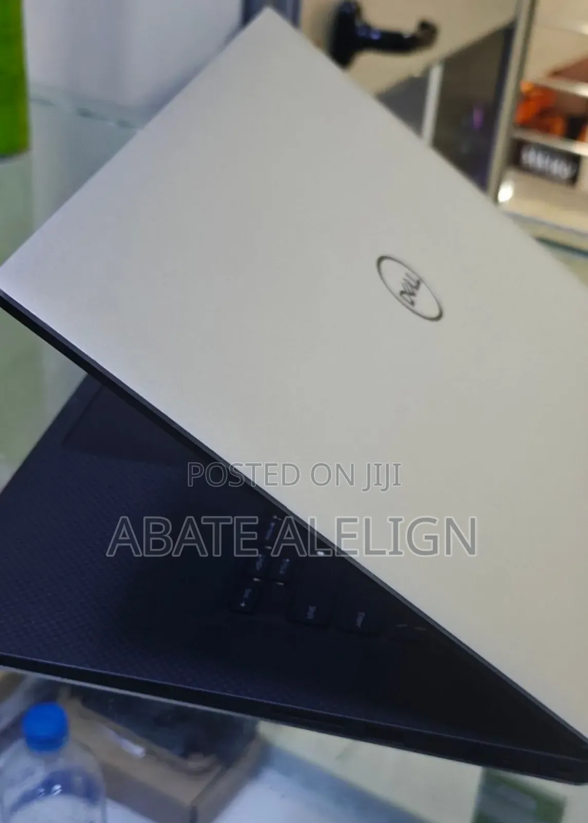 New Laptop Dell Precision 5540 16GB Intel Core I7 SSD 512GB