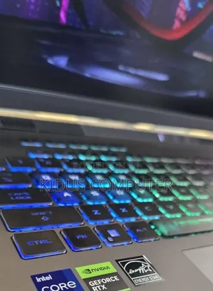 New Laptop Asus ROG Strix G15 16GB Intel Core I9 SSD 1T