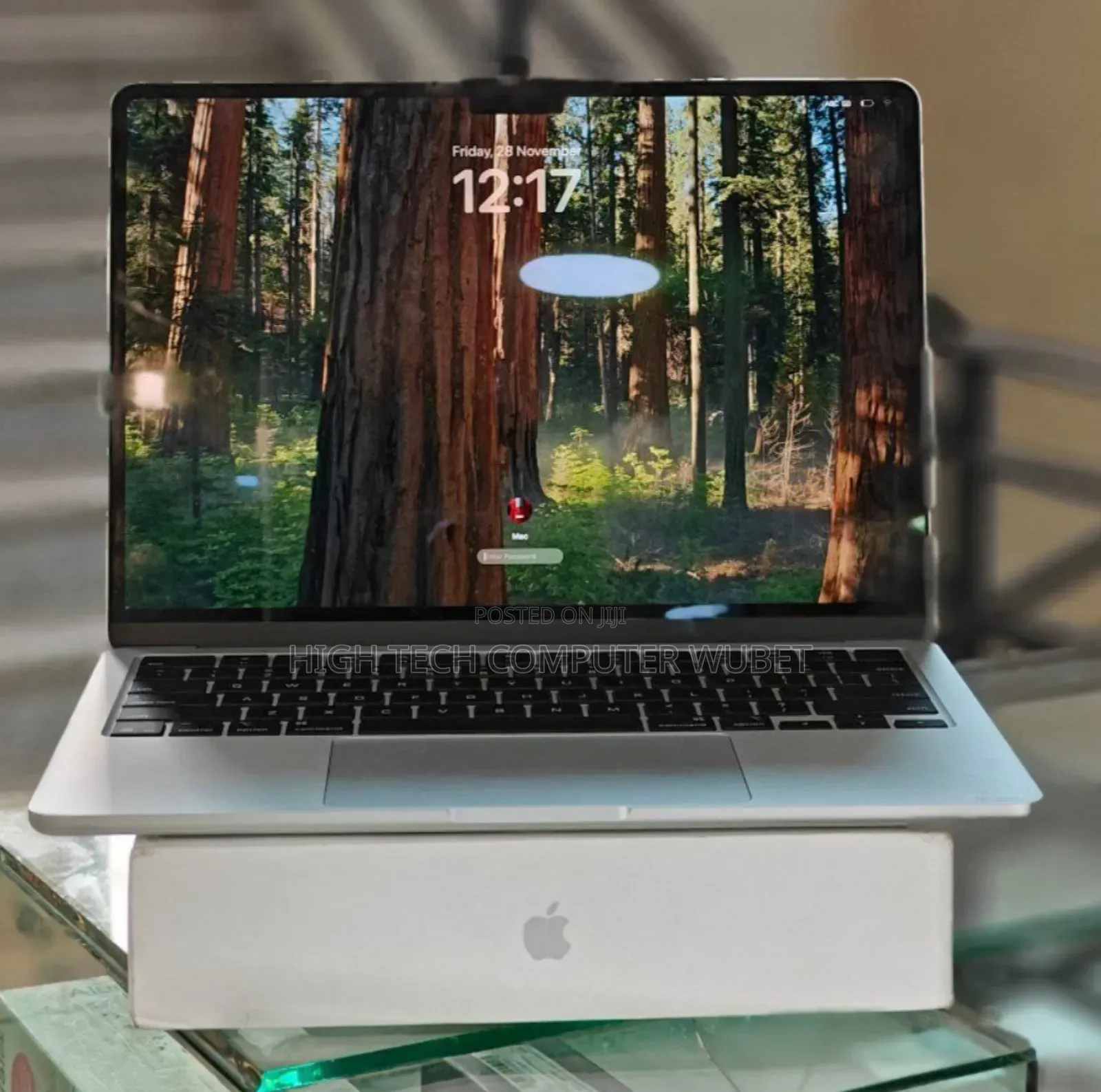 New Apple MacBook Air 2025 M4 13-Inch 16GB Apple M4 Pro SSD 256GB