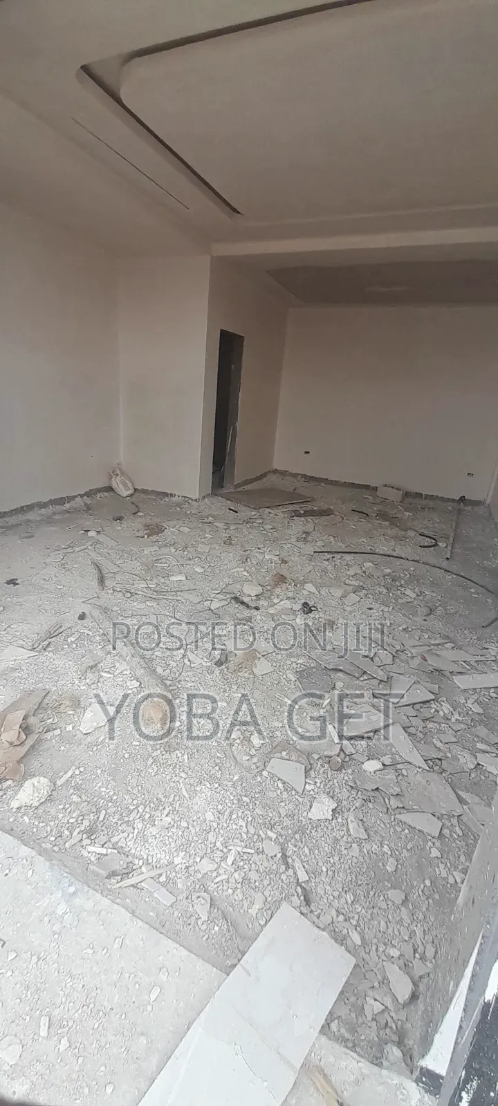 አስቸካይ የሚሸጥ አፓርታማ